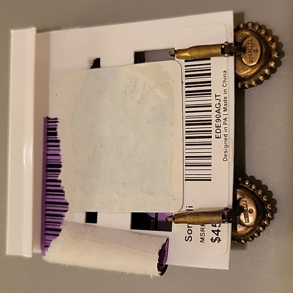 Sorrelli purple earrings - Picture 3 of 3